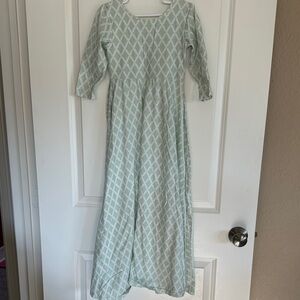 Well dressed wolf. Green and White Patterned Maxi Dress